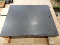 石定盤　503x420x77㎜　一部欠け有り