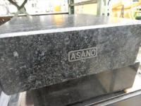 ASANO石定盤　300×300×120mm　一部欠けあり