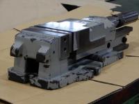 津田駒　油圧マシンバイス　VH-125