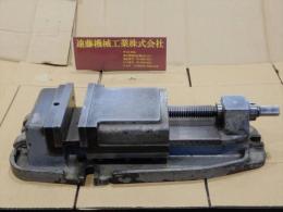 津田駒　ネジバイス　口金巾175mm