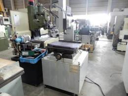 ソディック細穴放電加工機　K1C