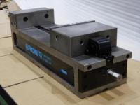 ERON　精密マシンバイス　LTCV160