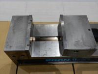 ERON　精密マシンバイス　LTCV160