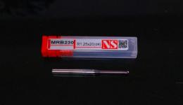 日進工具　エンドミル　MRB230 R1.25×20(d4)　未使用