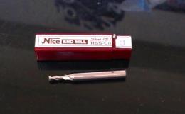 NICE エンドミル　3　未使用
