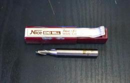 富士元工業  NICE エンドミル　2Fliutes 5  未使用