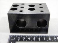 エグロ　NUCBOY用丸穴ホルダ二連形　79x60xH47mm