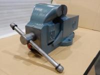 ナベヤ　万力　呼び150　未使用品