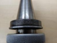 日研　NT30ミーリングチャック　MCA30F-22