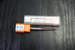 日進工具　エンドミル　R1×2°×20　　未使用
